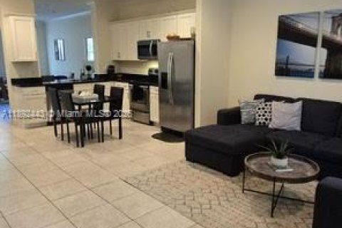 Casa en venta en West Palm Beach, Florida, 3 dormitorios, 147.71 m2 № 1946025 - foto 13