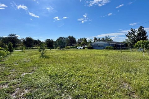 House in Frostproof, Florida 2 bedrooms, 104.05 sq.m. № 1904490 - photo 4