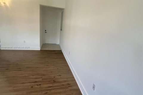 Снять в аренду виллу или дом в Аве Мария, Флорида 3 спальни, 181.9м2, № 2046183 - фото 24