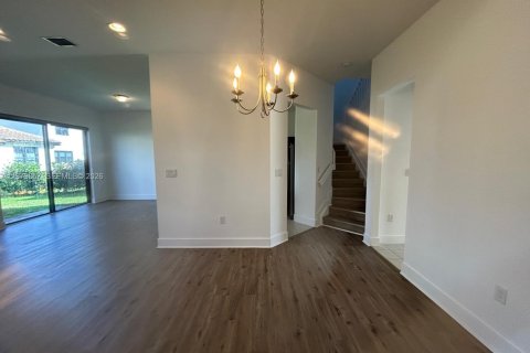 Снять в аренду виллу или дом в Аве Мария, Флорида 3 спальни, 181.9м2, № 2046183 - фото 21