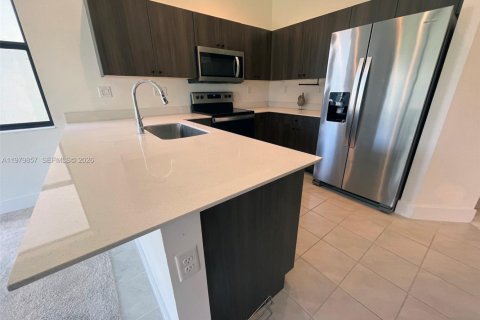 Снять в аренду виллу или дом в Аве Мария, Флорида 3 спальни, 181.9м2, № 2046183 - фото 15