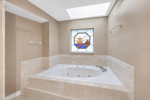 Villa ou maison à vendre à Spring Hill, Floride: 4 chambres, 201.04 m2 № 2416326 - photo 12