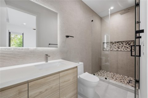 Adosado en venta en Fort Lauderdale, Florida, 4 dormitorios, 210.33 m2 № 2048756 - foto 24
