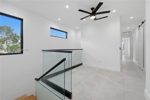 Adosado en venta en Fort Lauderdale, Florida, 4 dormitorios, 210.33 m2 № 2048756 - foto 26