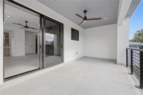 Adosado en venta en Fort Lauderdale, Florida, 4 dormitorios, 210.33 m2 № 2048756 - foto 16