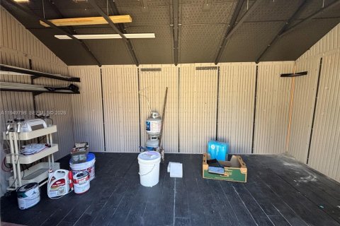 Villa ou maison à vendre à Hollywood, Floride: 3 chambres, 77.39 m2 № 2005550 - photo 29