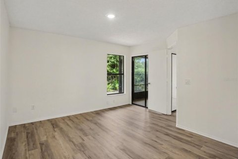 Touwnhouse à vendre à Kissimmee, Floride: 2 chambres, 94.67 m2 № 2312917 - photo 13
