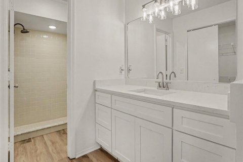 Touwnhouse à vendre à Kissimmee, Floride: 2 chambres, 94.67 m2 № 2312917 - photo 14