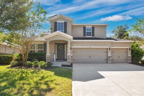 House in DeLand, Florida 4 bedrooms, 272.02 sq.m. № 1416834 - photo 1