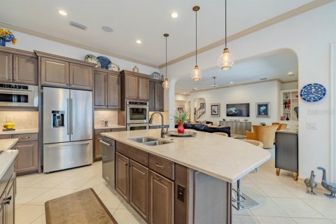 House in ESTANCIA

 in Wesley Chapel, Florida 4 bedrooms, 387.96 sq.m. № 1757304 - photo 13