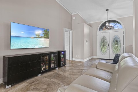House in St. Lucie, Florida 3 bedrooms, 197.79 sq.m. № 2261901 - photo 13