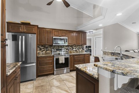 House in St. Lucie, Florida 3 bedrooms, 197.79 sq.m. № 2261901 - photo 16