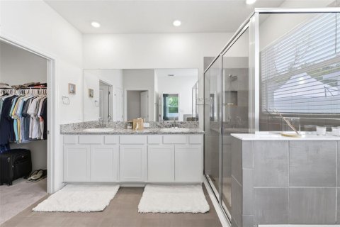 Casa en venta en Spring Hill, Florida, 4 dormitorios, 261.98 m2 № 2213834 - foto 29