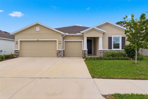 Casa en venta en Spring Hill, Florida, 4 dormitorios, 261.98 m2 № 2213834 - foto 2