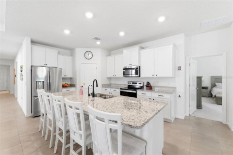 Casa en venta en Spring Hill, Florida, 4 dormitorios, 261.98 m2 № 2213834 - foto 17