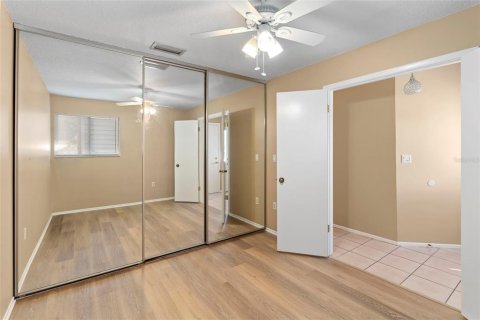 House in Palm Harbor, Florida 2 bedrooms, 90.67 sq.m. № 1885296 - photo 13