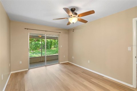 House in Palm Harbor, Florida 2 bedrooms, 90.67 sq.m. № 1885296 - photo 8
