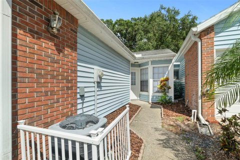 House in Palm Harbor, Florida 2 bedrooms, 90.67 sq.m. № 1885296 - photo 21