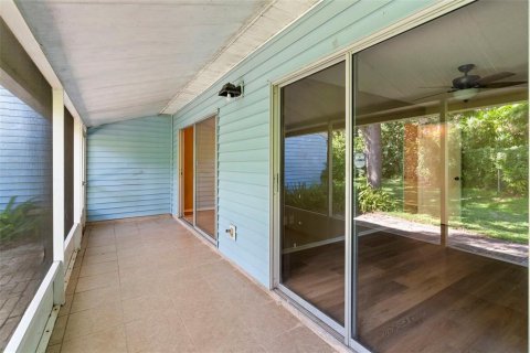 House in Palm Harbor, Florida 2 bedrooms, 90.67 sq.m. № 1885296 - photo 25
