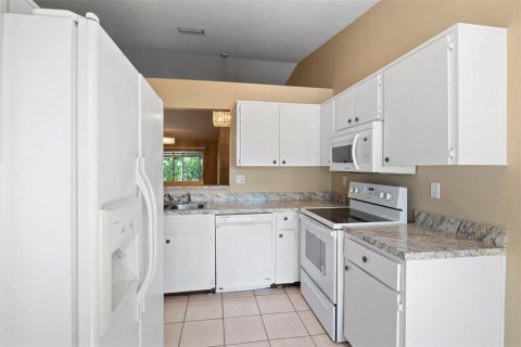 House in Palm Harbor, Florida 2 bedrooms, 90.67 sq.m. № 1885296 - photo 18
