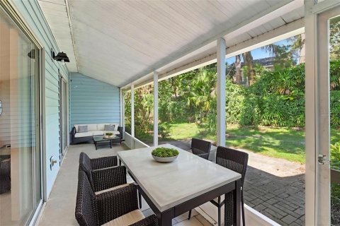 House in Palm Harbor, Florida 2 bedrooms, 90.67 sq.m. № 1885296 - photo 23