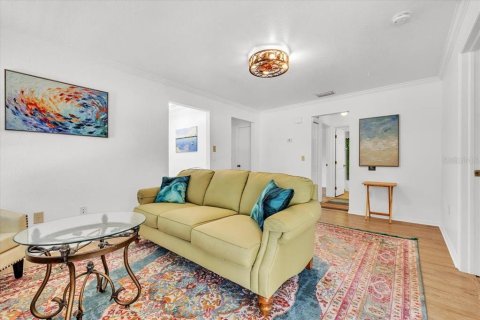Copropriété à vendre à Punta Gorda, Floride: 2 chambres, 87.05 m2 № 2208100 - photo 8