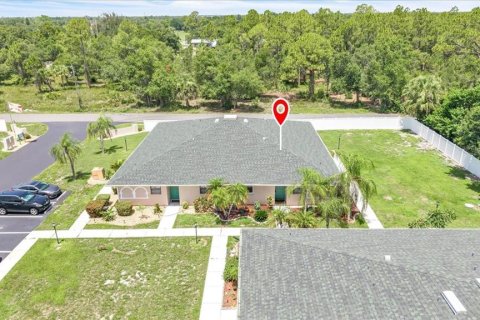 Condo à Punta Gorda, Floride, 2 chambres  № 2208100