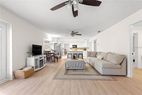 Villa ou maison à vendre à Summerfield, Floride: 4 chambres, 232.35 m2 № 2233101 - photo 24