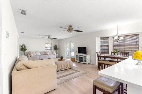 Villa ou maison à vendre à Summerfield, Floride: 4 chambres, 232.35 m2 № 2233101 - photo 22