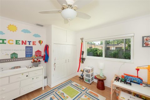 Villa ou maison à louer à South Miami, Floride: 4 chambres, 169.64 m2 № 1828701 - photo 23