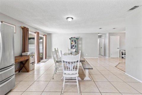 House in Ormond Beach, Florida 3 bedrooms, 151.24 sq.m. № 1765339 - photo 13