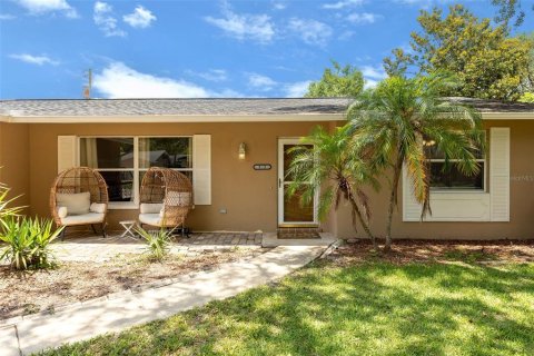 House in Ormond Beach, Florida 3 bedrooms, 151.24 sq.m. № 1765339 - photo 3