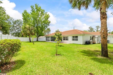 House in Palm Coast, Florida 3 bedrooms, 156.17 sq.m. № 1777476 - photo 28