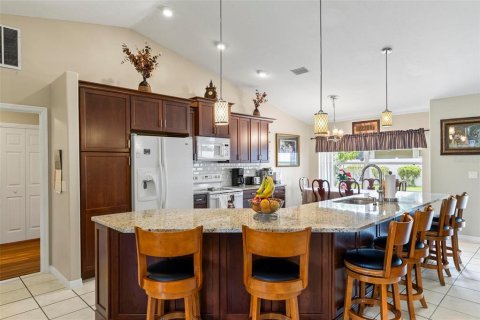 House in Palm Coast, Florida 3 bedrooms, 156.17 sq.m. № 1777476 - photo 15
