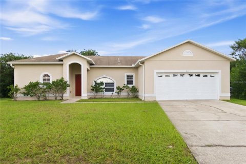 Villa ou maison à Poinciana, Floride 3 chambres, 160.81 m2 № 2368954