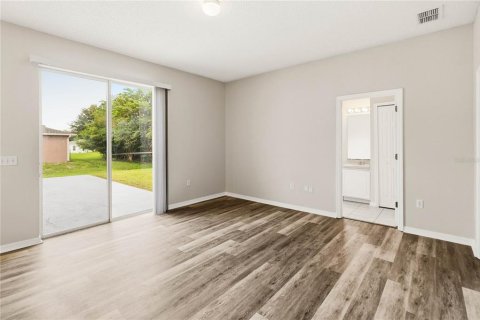 Villa ou maison à louer à Poinciana, Floride: 3 chambres, 160.81 m2 № 2368954 - photo 12