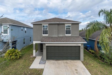 House in Ruskin, Florida 4 bedrooms, 165.92 sq.m. № 2416440 - photo 3