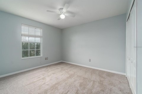 House in Ruskin, Florida 4 bedrooms, 165.92 sq.m. № 2416440 - photo 11