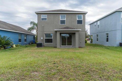 House in Ruskin, Florida 4 bedrooms, 165.92 sq.m. № 2416440 - photo 21