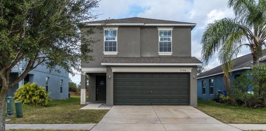 House in Ruskin, Florida 4 bedrooms, 165.92 sq.m. № 2416440
