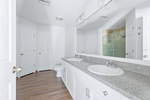 Villa ou maison à vendre à North Port, Floride: 4 chambres, 199.28 m2 № 2413865 - photo 22