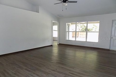 Villa ou maison à vendre à North Port, Floride: 4 chambres, 199.28 m2 № 2413865 - photo 3