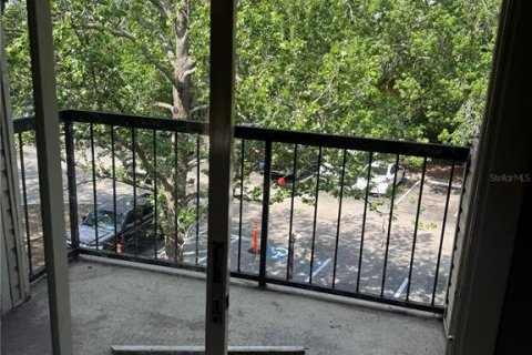 Condominio en alquiler en Orlando, Florida, 2 dormitorios, 80.27 m2 № 2098936 - foto 6