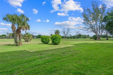 Condominio en venta en Margate, Florida, 2 dormitorios, 86.4 m2 № 1695942 - foto 3