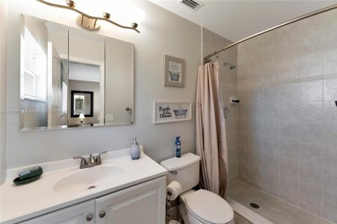 Casa en venta en Sarasota, Florida, 3 dormitorios, 146.41 m2 № 1796312 - foto 18
