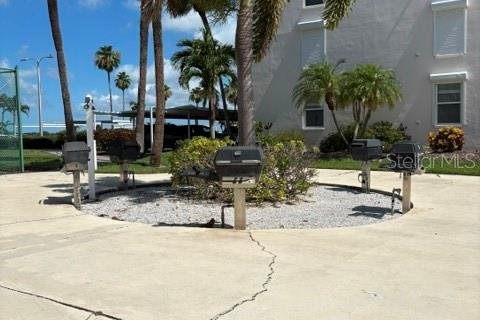Condo in South Pasadena, Florida, 3 bedrooms № 2226731 - photo 23