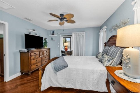 House in Punta Gorda, Florida 3 bedrooms, 139.35 sq.m. № 1910363 - photo 25