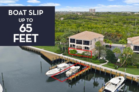 Condo in North Palm Beach, Florida, 3 bedrooms  № 2175950