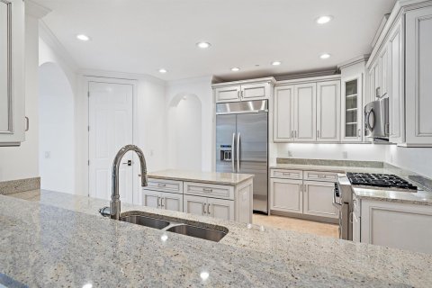 Condo in North Palm Beach, Florida, 3 bedrooms  № 2175950 - photo 7