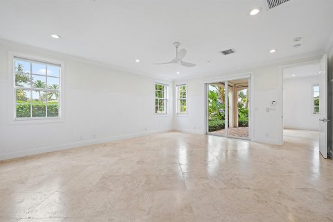 Condo in North Palm Beach, Florida, 3 bedrooms  № 2175950 - photo 9